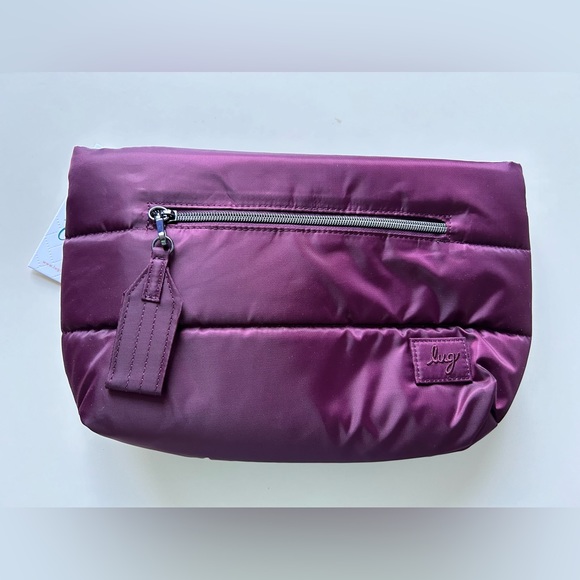 LUG MOONWALK CROSSBODY BAG WINE NWT - Picture 1 of 7